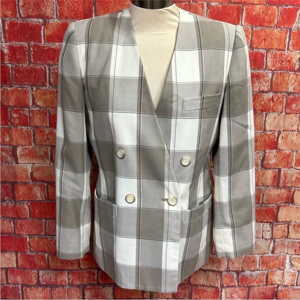 Atrium Vintage Plaid Double-Breasted Oversized Blazer‎